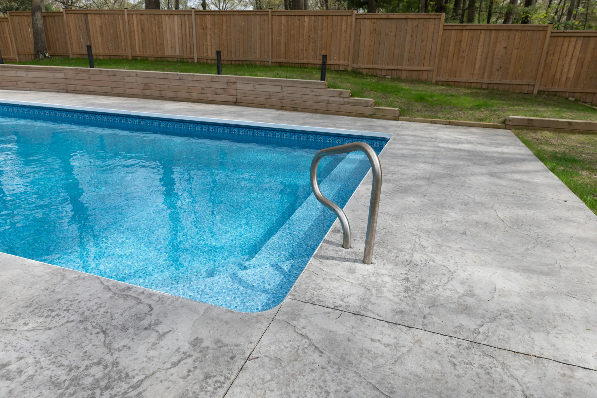 stamped concrete in a slate pattern in Gatineau